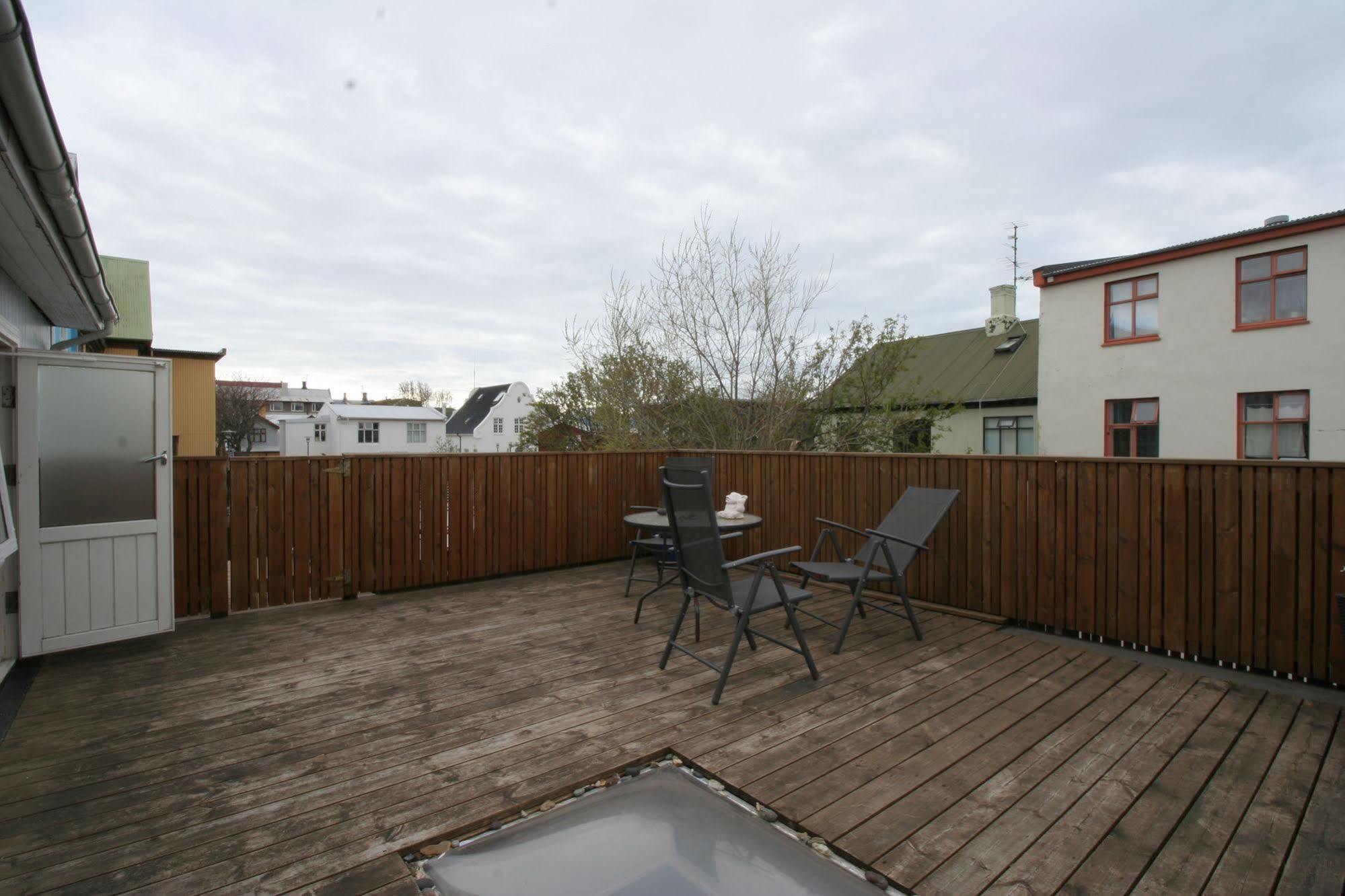 Our House Guesthouse Reykjavík Kültér fotó