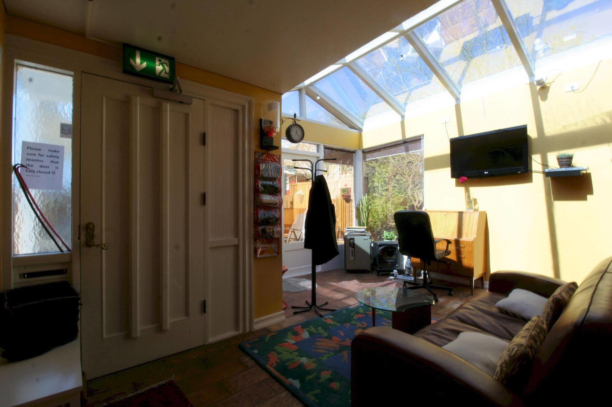 Our House Guesthouse Reykjavík Kültér fotó